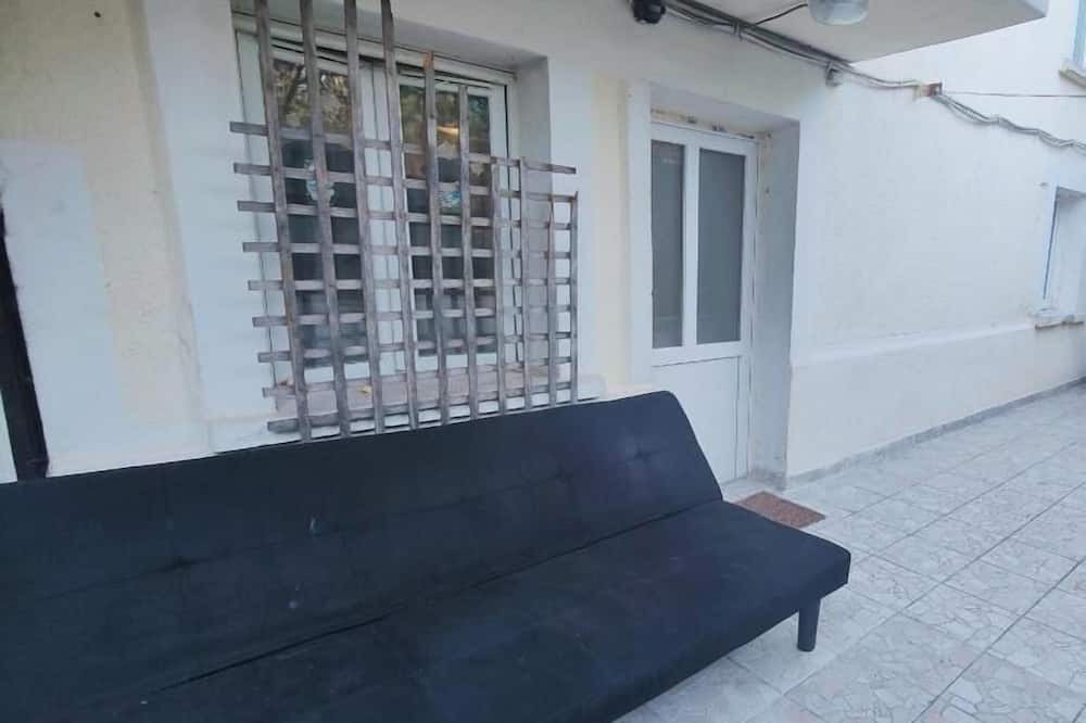 Photo of Outdoor in Stains