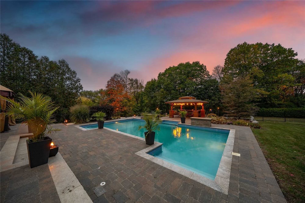 Photo of Outdoor in Markham