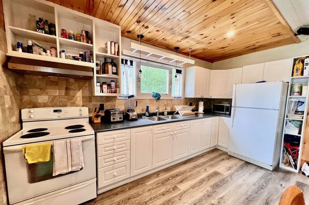 Photo of Kitchen in Fenelon Falls