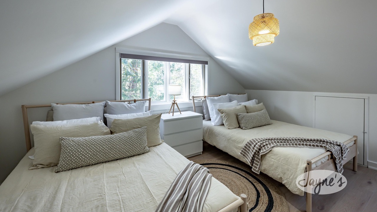 Photo of Bedroom in Oro-Medonte