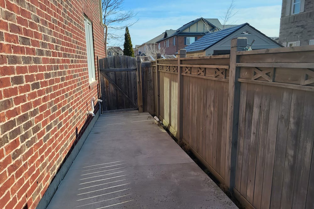 Photo of Outdoor in Brampton