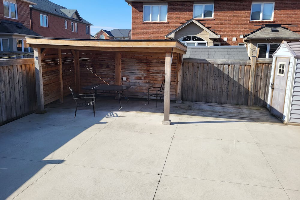 Photo of Outdoor in Brampton