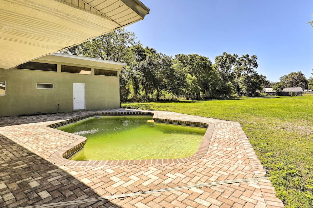 Photo of Outdoor in Valrico
