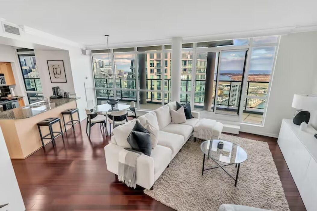 Photo of Livingroom in Bathurst Quay