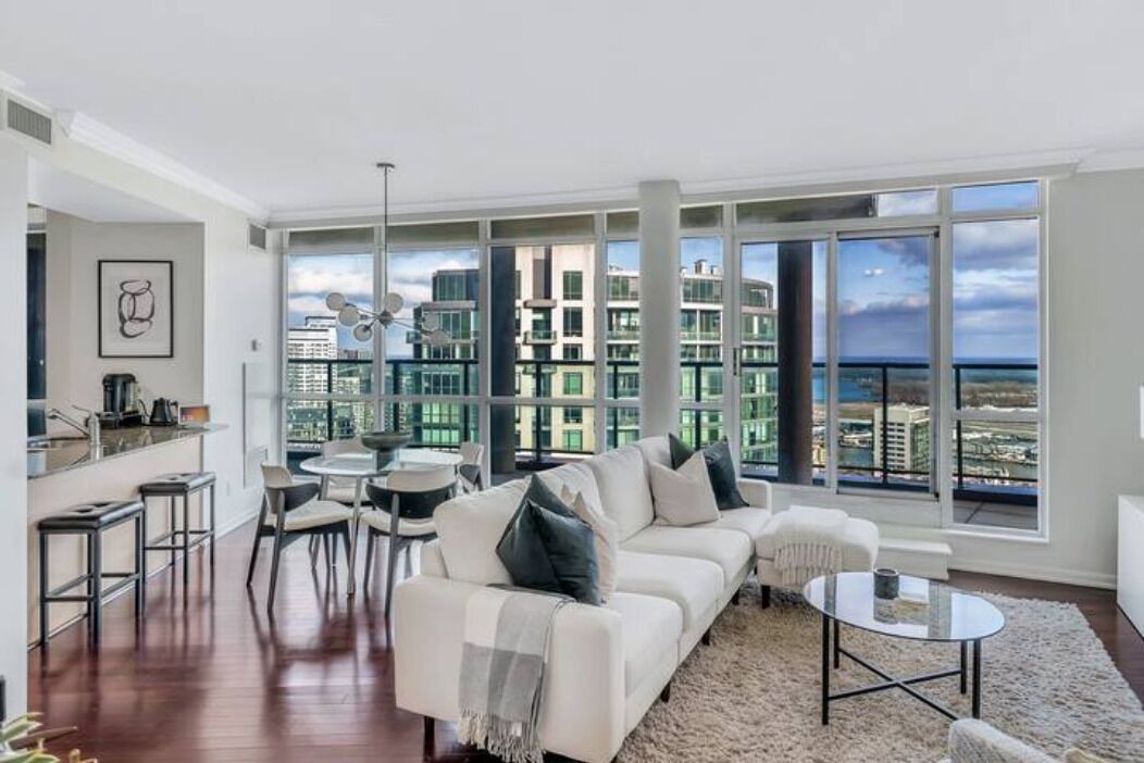 Photo of Livingroom in Bathurst Quay