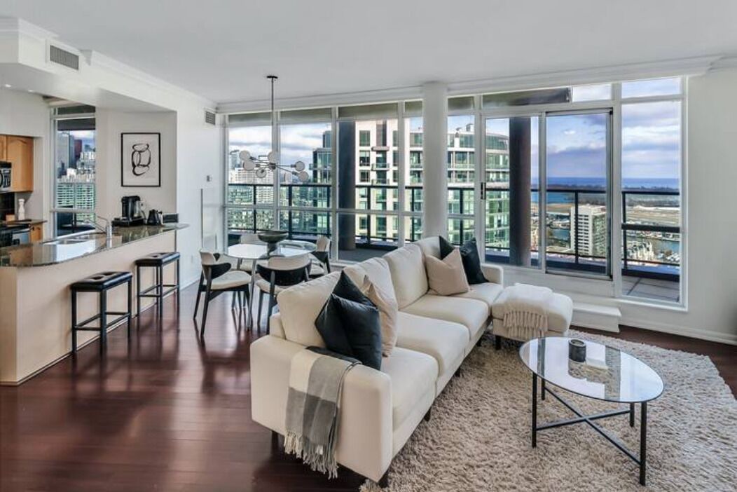 Photo of Livingroom in Bathurst Quay
