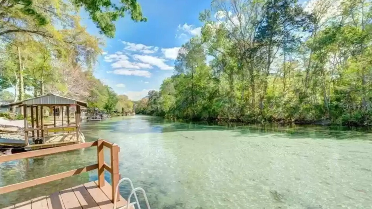 Photo of Outdoor in Weeki Wachee Gardens