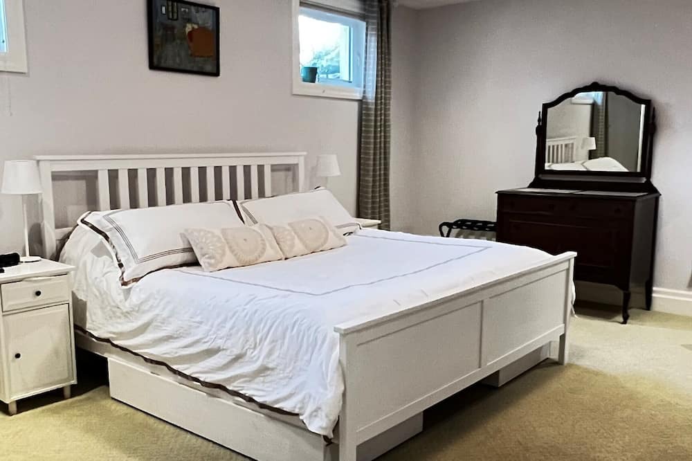 Photo of Bedroom in Guelph/Eramosa