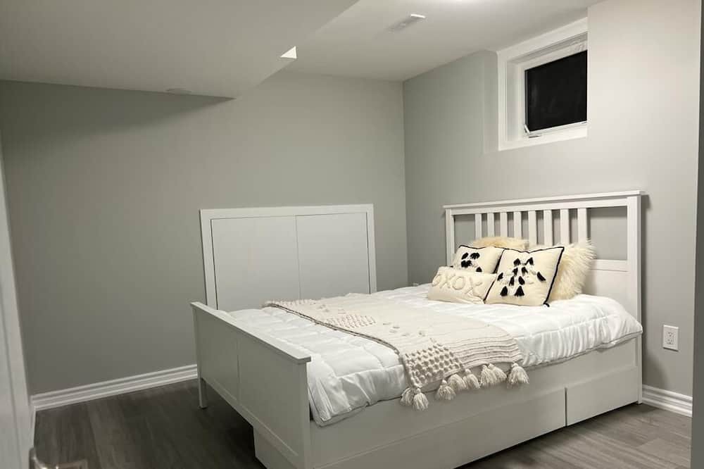 Photo of Bedroom in York Regional Municipality