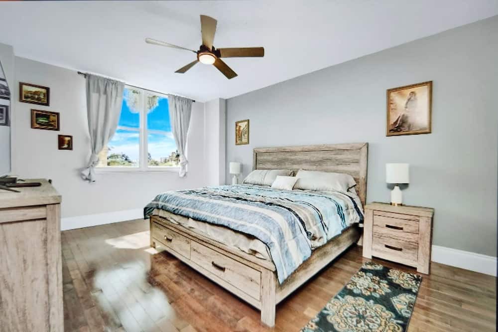 Photo of Bedroom in Ocean Ridge
