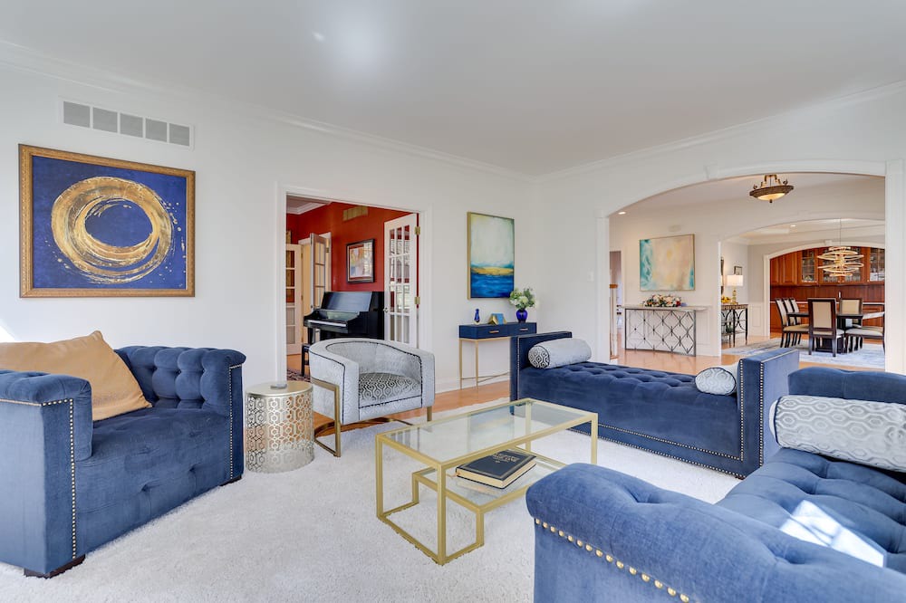 Photo of Livingroom in Valley Forge