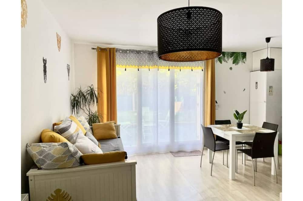 Photo of Livingroom in Chanteloup-en-Brie