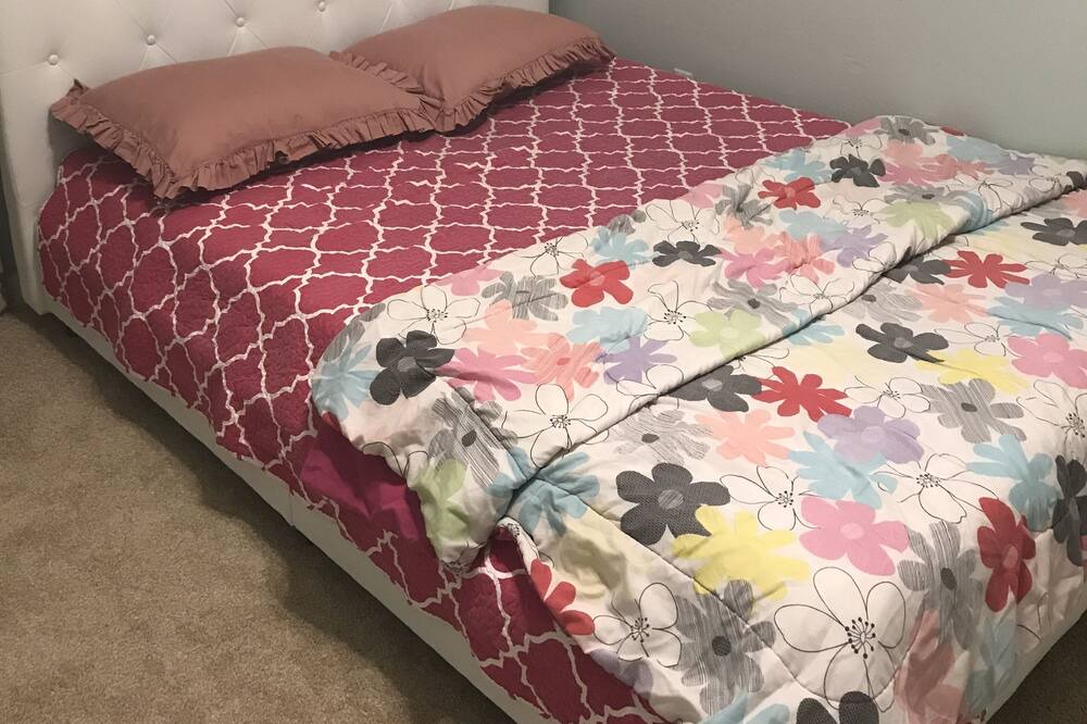 Photo of Bedroom in New Tampa