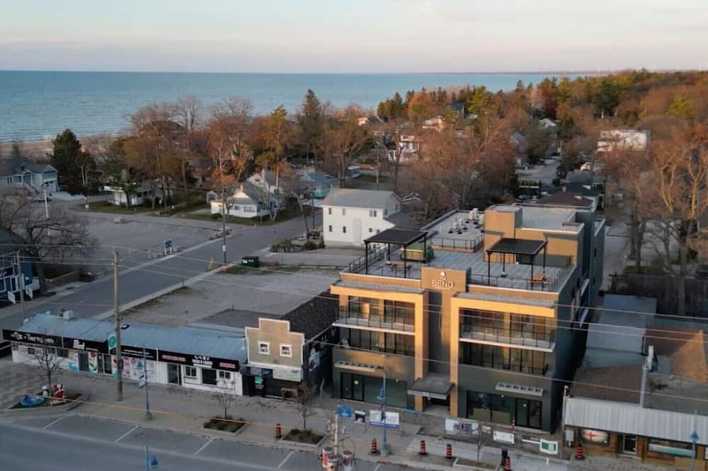 Photo of Others in Grand Bend
