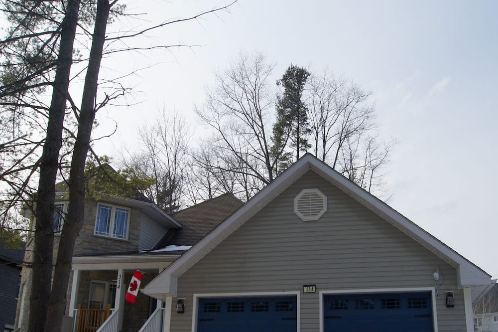 Photo of Outdoor in Wasaga Beach