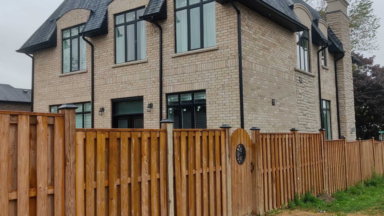 Photo of Outdoor in Pickering