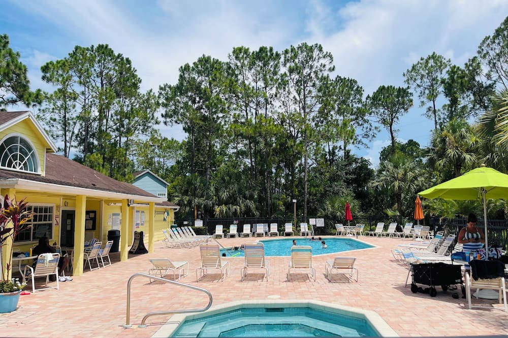 Photo of Outdoor in Royal Palm Bay