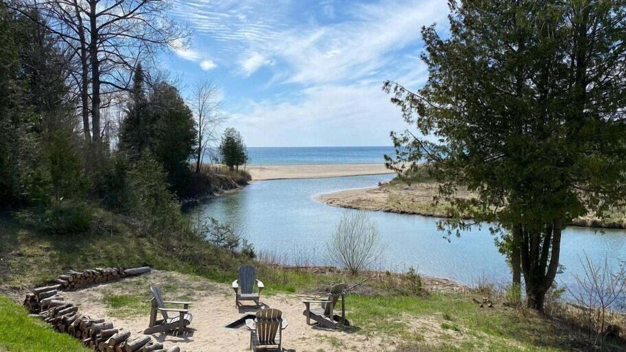 Photo of Outdoor in Inverhuron