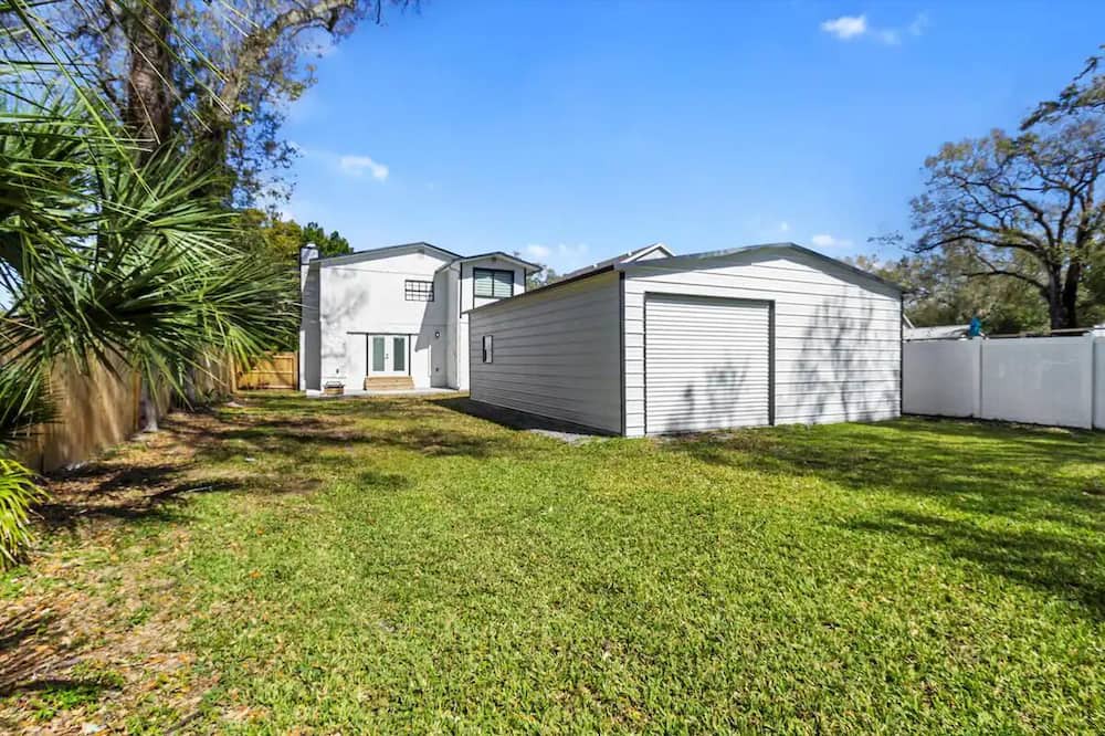 Photo of Outdoor in South Seminole Heights
