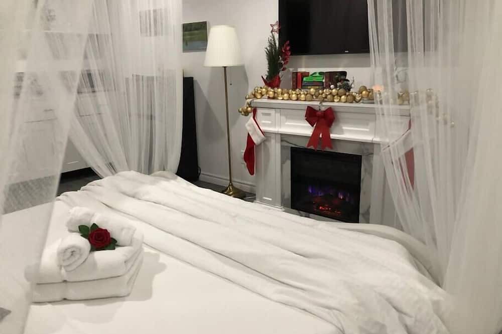 Photo of Bedroom in Port Franks