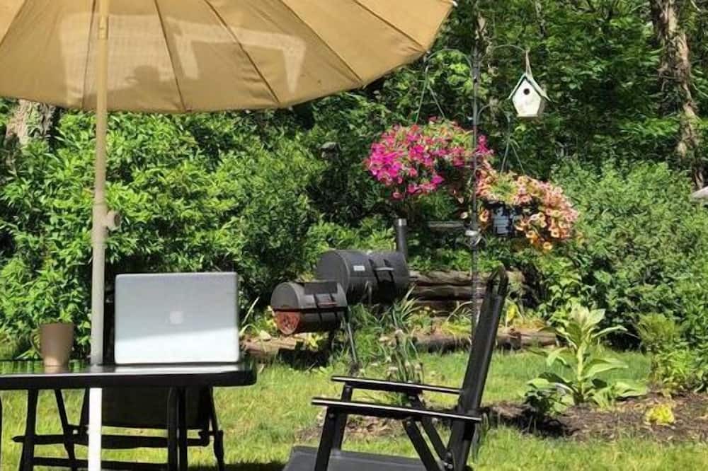 Photo of Outdoor in Port Franks