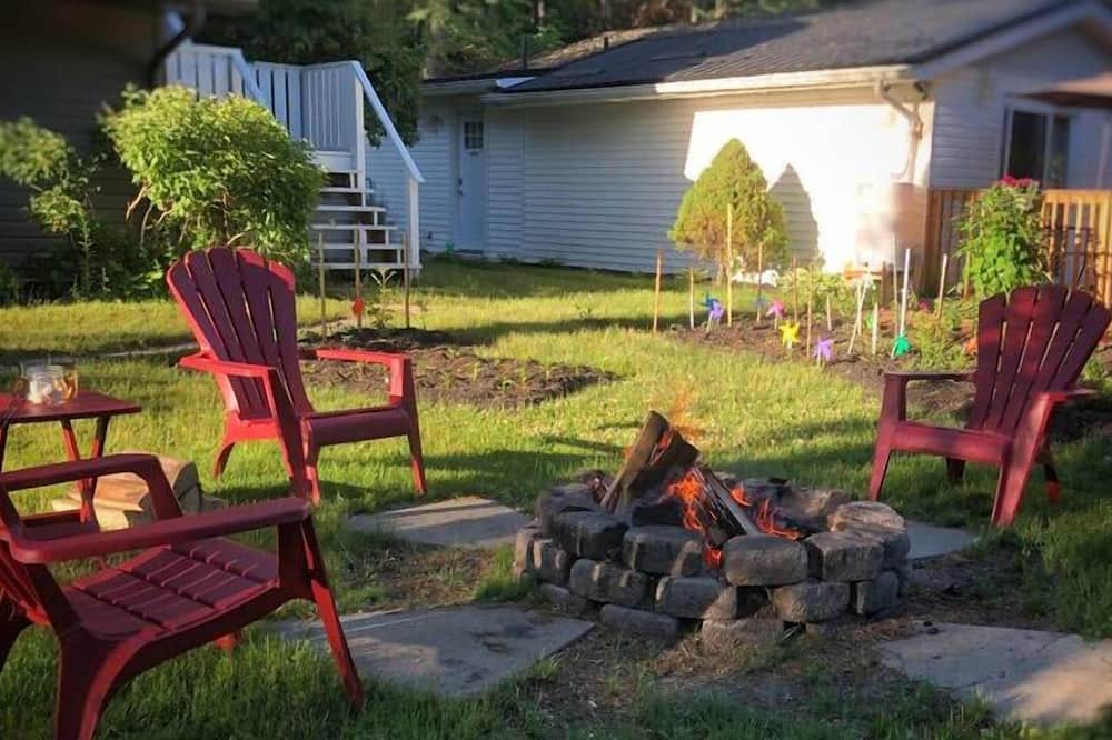 Photo of Outdoor in Port Franks