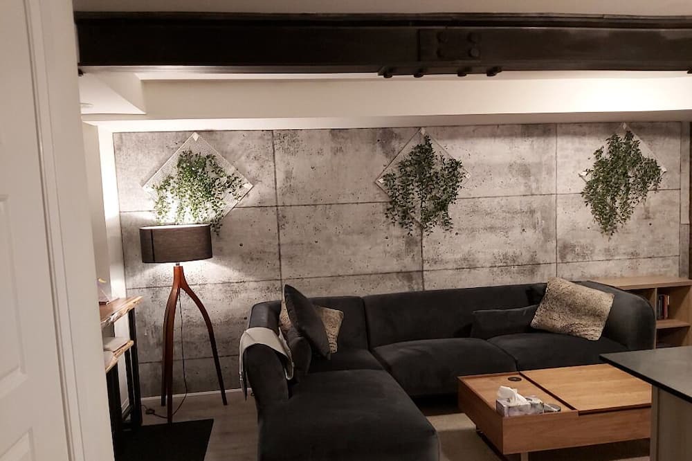 Photo of Livingroom in Downsview