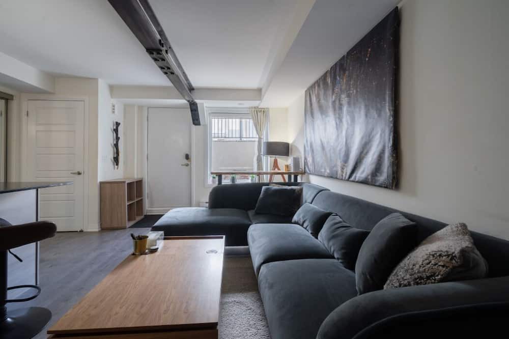 Photo of Livingroom in Downsview