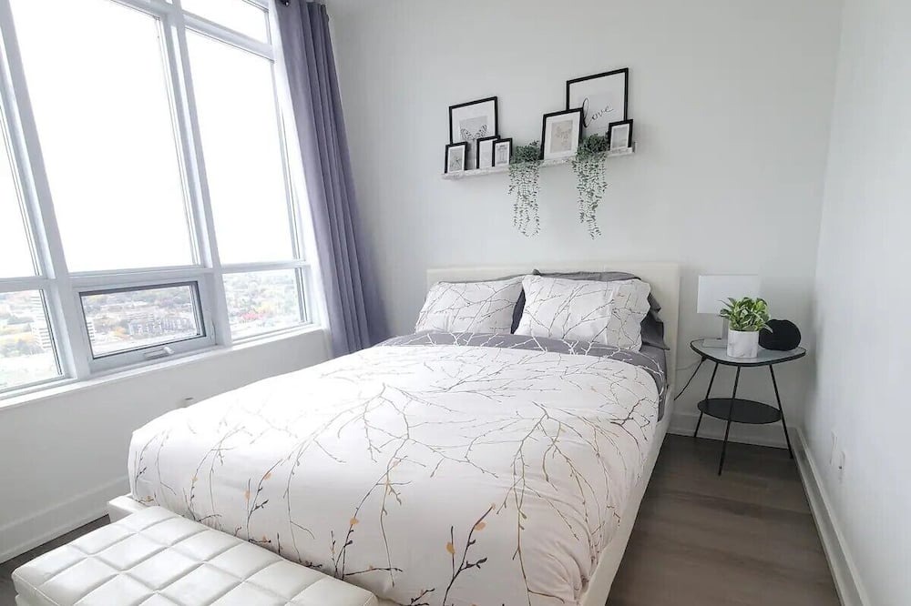 Photo of Bedroom in Etobicoke