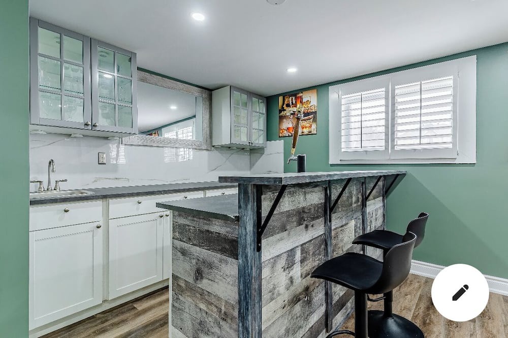 Photo of Kitchen in Caledon