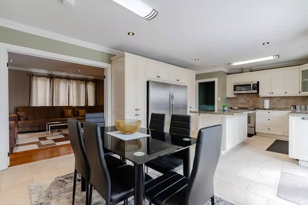 Photo of Kitchen in Caledon