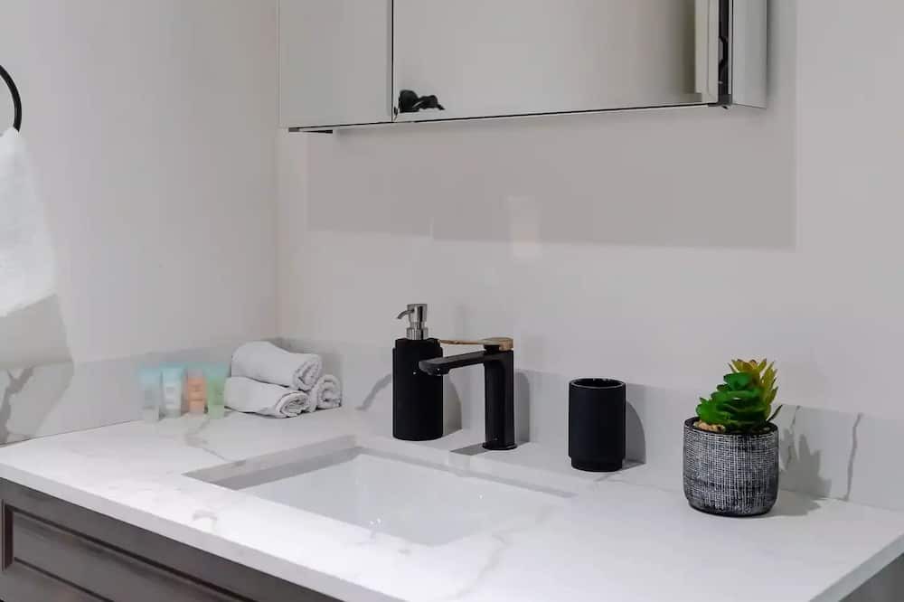 Photo of Bathroom in Caledon