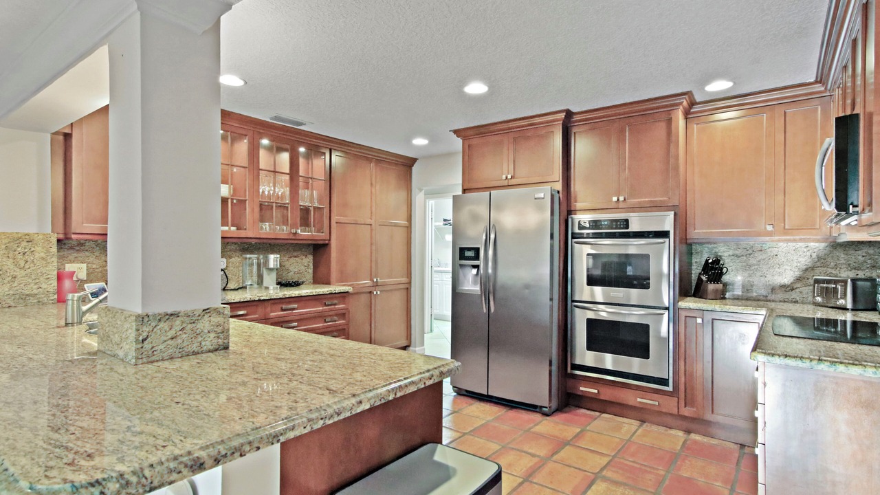 Photo of Kitchen in Lake Ida Shores
