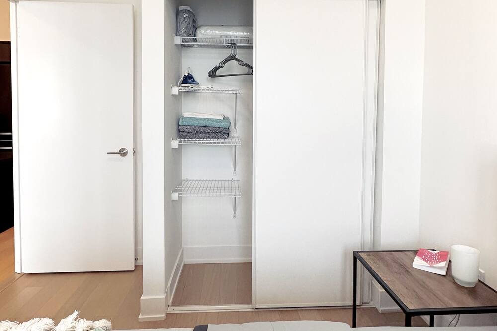 Photo of Bedroom in Humber Bay