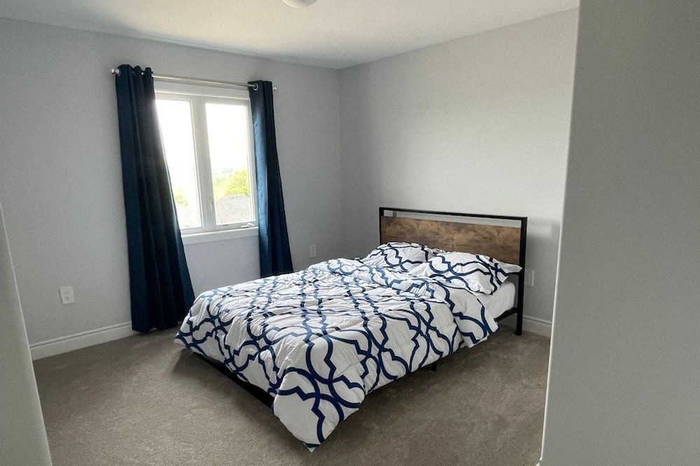 Photo of Bedroom in Orillia
