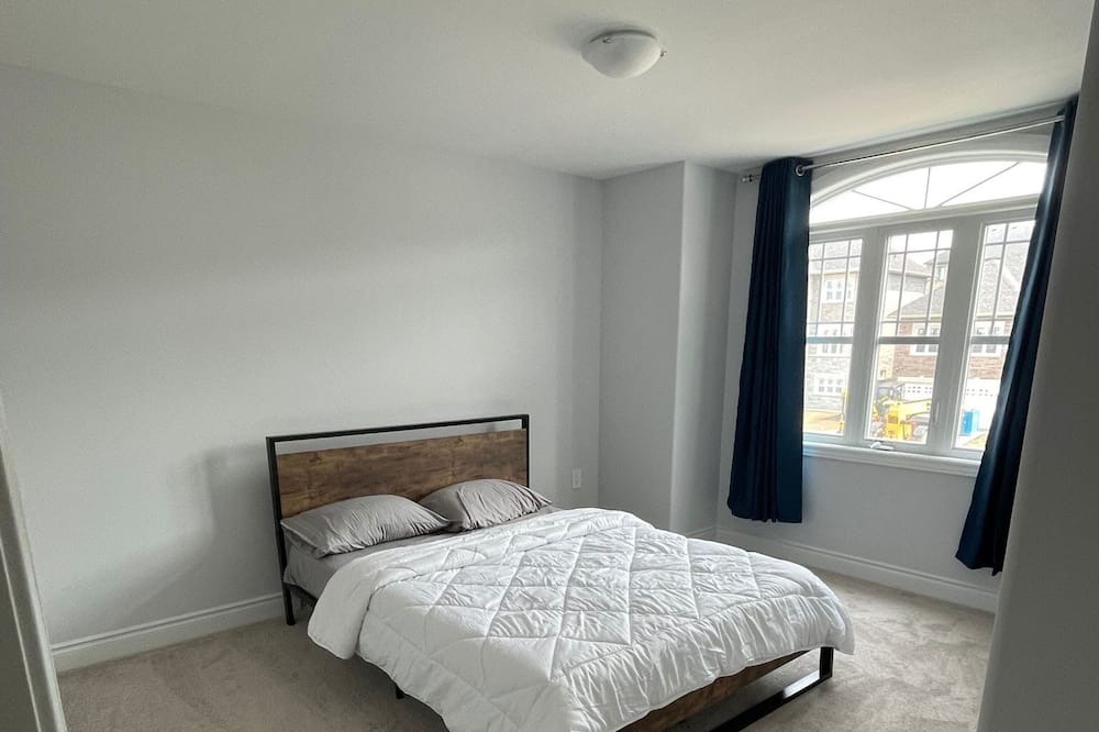 Photo of Bedroom in Orillia