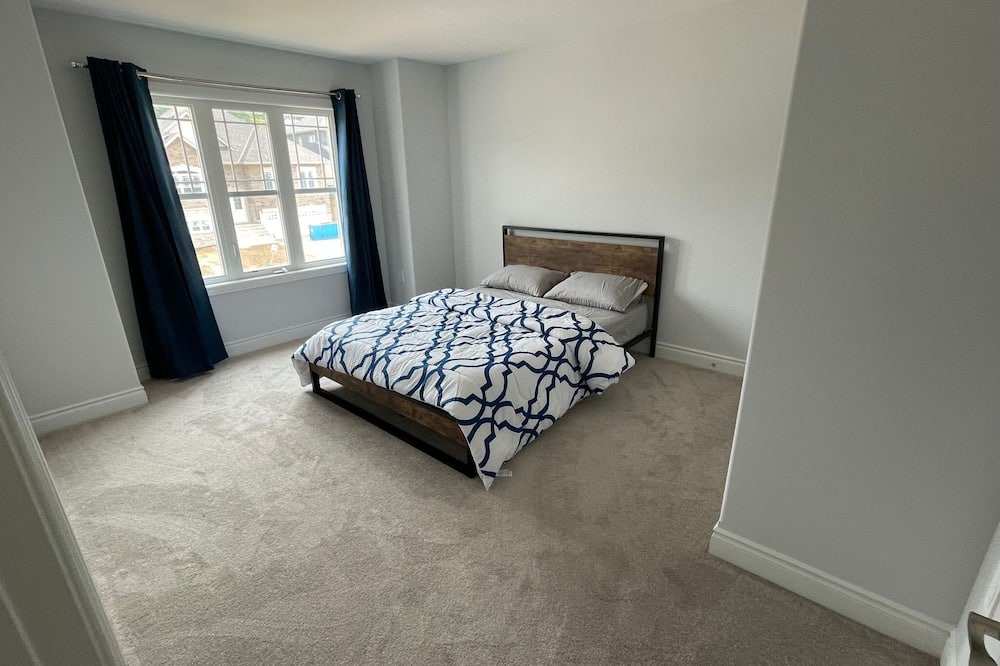 Photo of Bedroom in Orillia