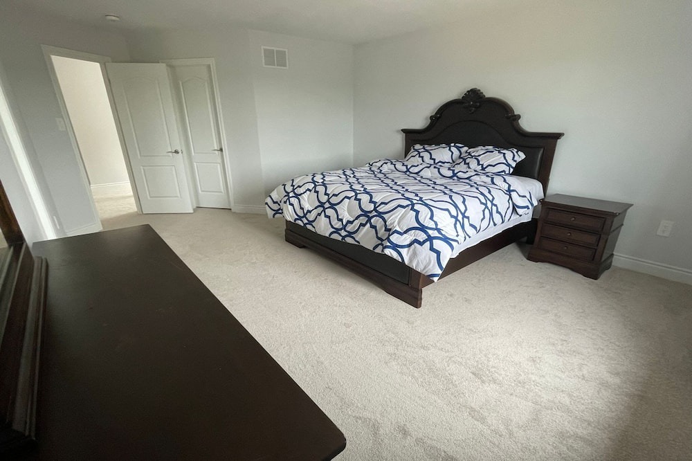Photo of Bedroom in Orillia