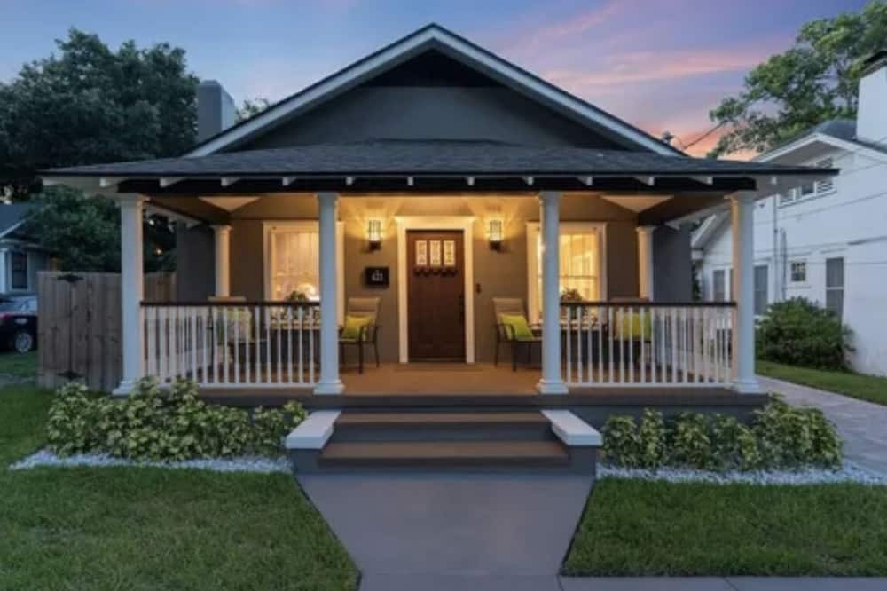 Photo of Outdoor in Lake Eola Heights