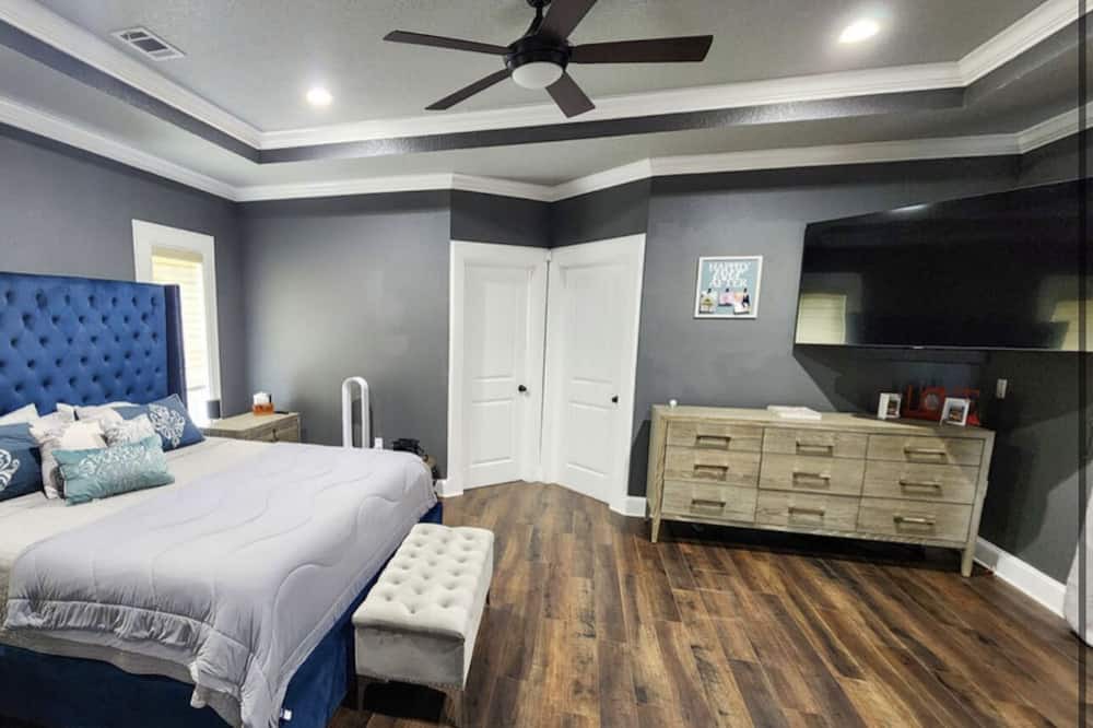 Photo of Bedroom in Lake Eola Heights