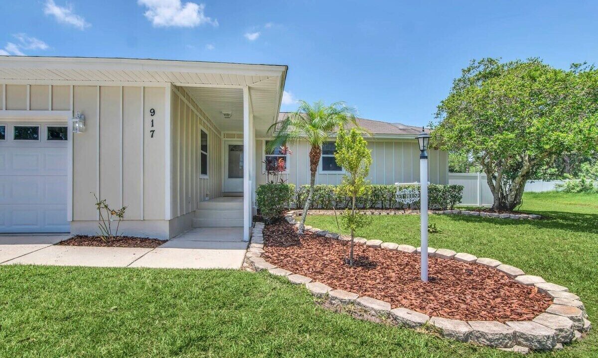 Photo of Outdoor in Poinciana