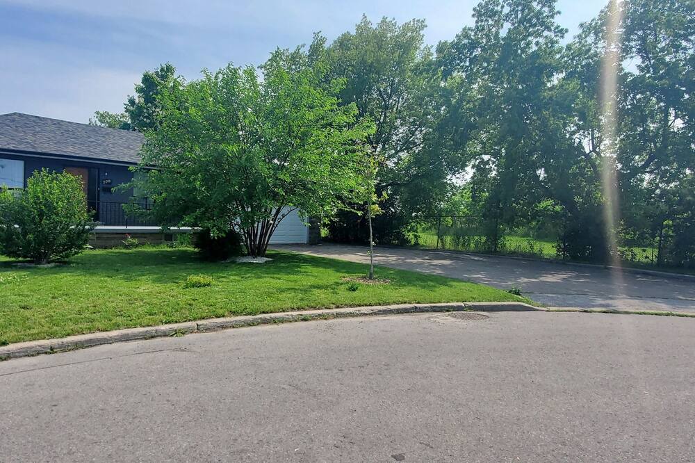 Photo of Outdoor in North York
