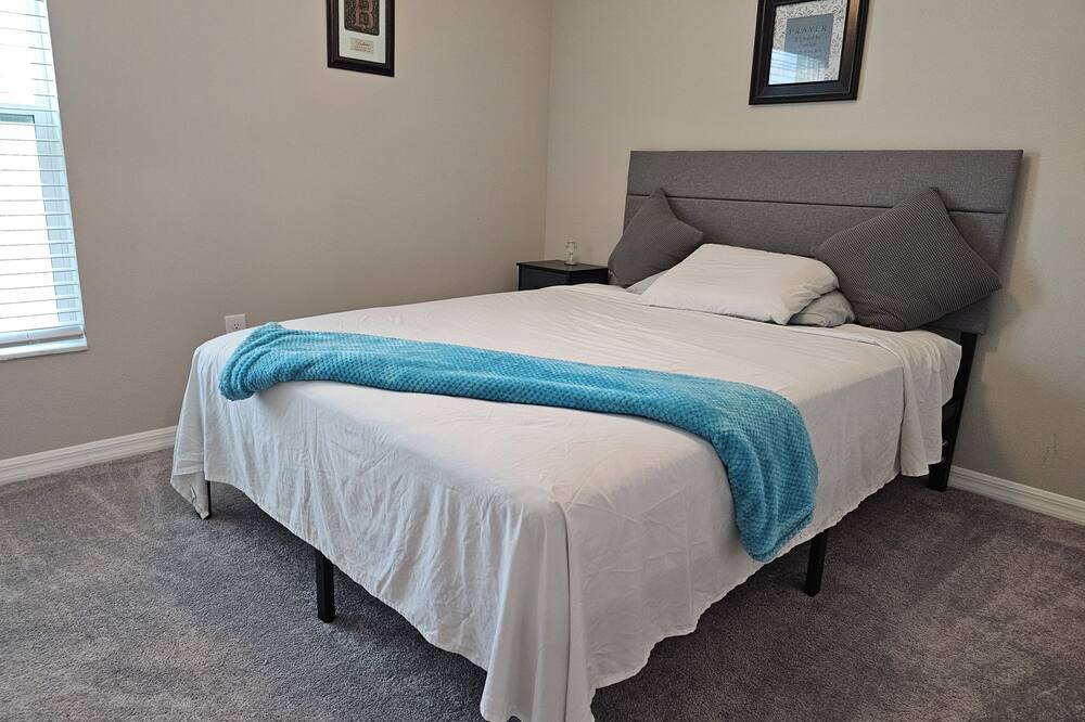 Photo of Bedroom in Fussels Corner