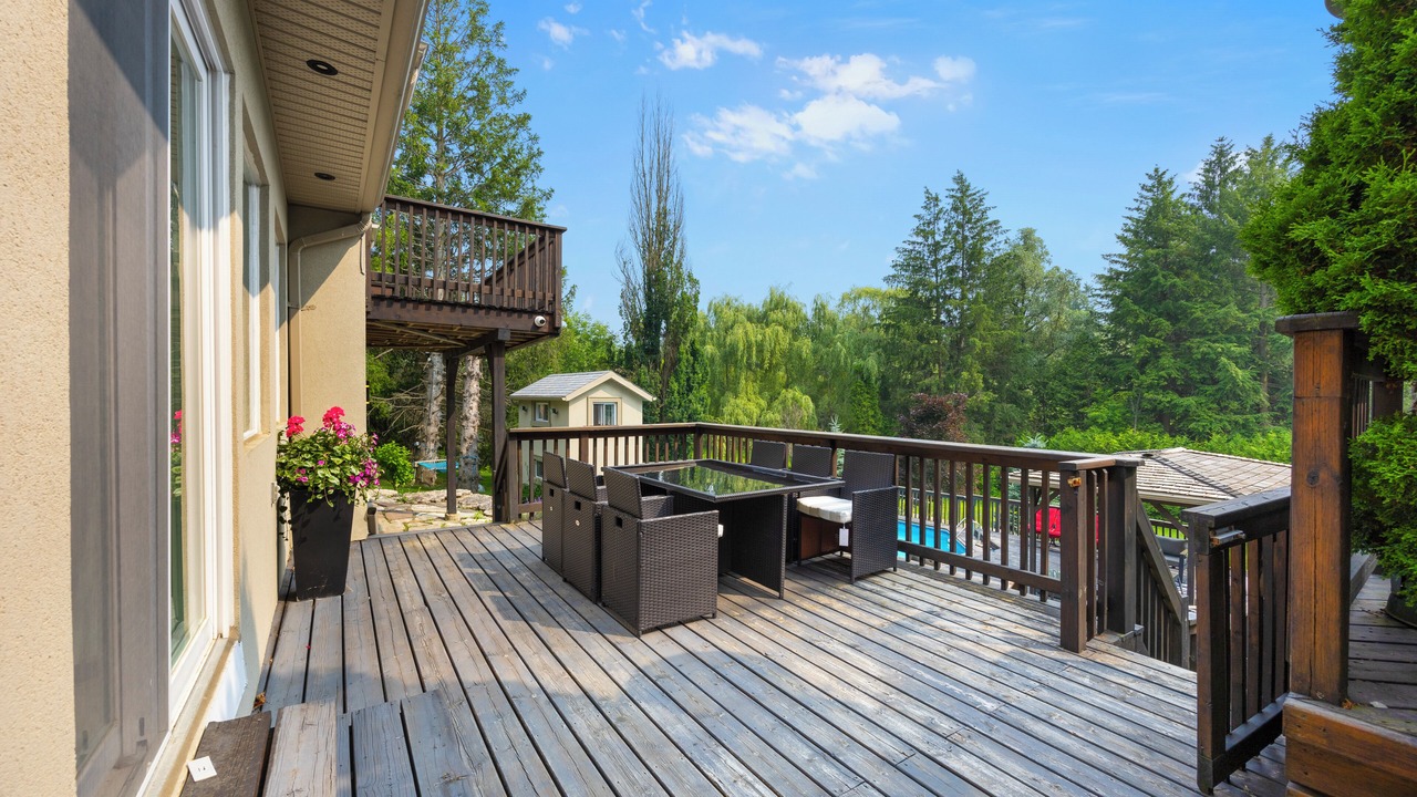 Photo of Outdoor in King