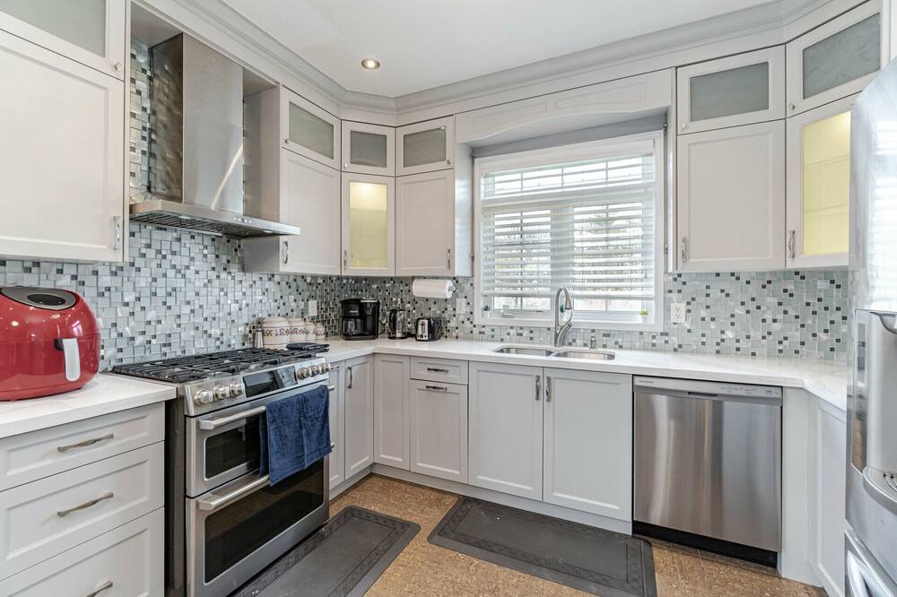 Photo of Kitchen in Churchill Meadows
