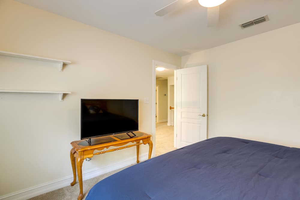 Photo of Bedroom in Killearn Lakes