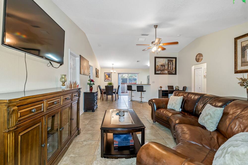 Photo of Livingroom in Terrace Park