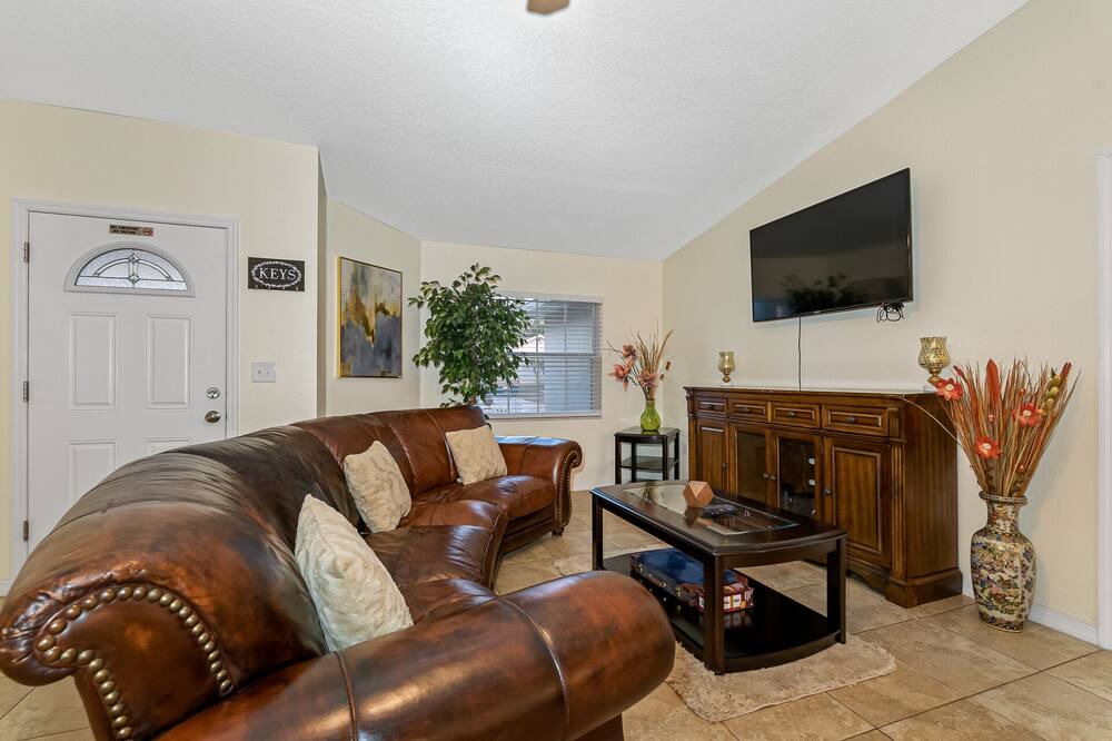 Photo of Livingroom in Terrace Park