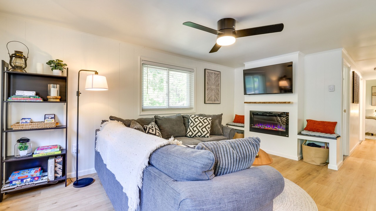 Photo of Livingroom in Tunkhannock Township