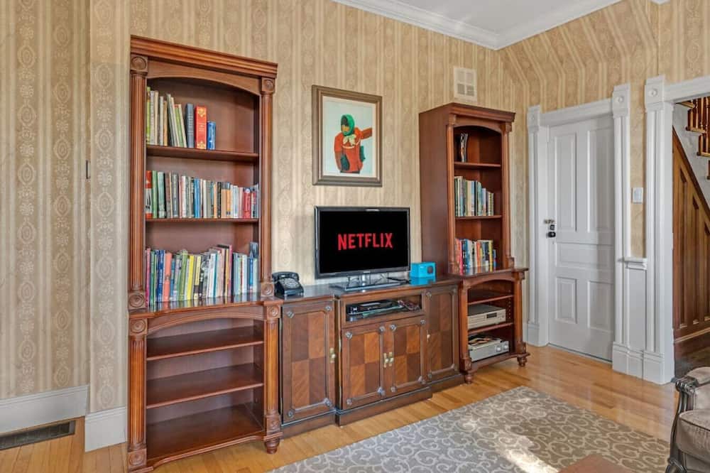 Photo of Bedroom in Mulmur